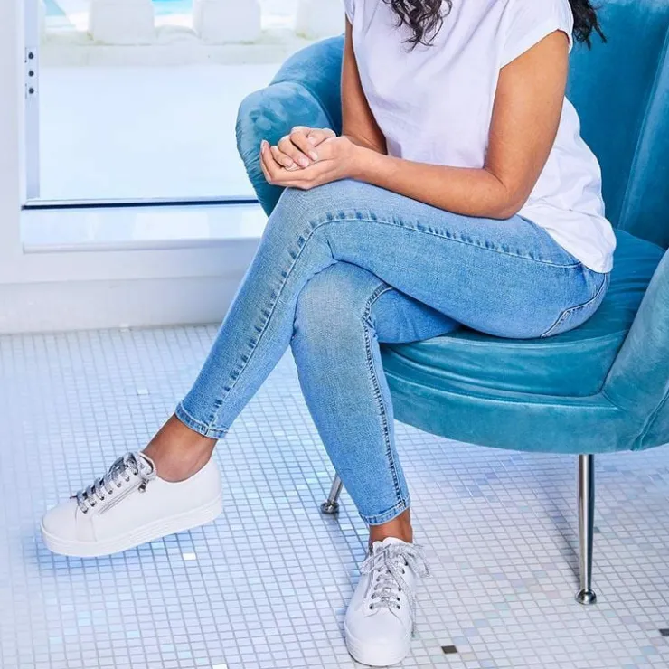 Sole Bliss Hero: White Leather^ Flats | Sneakers