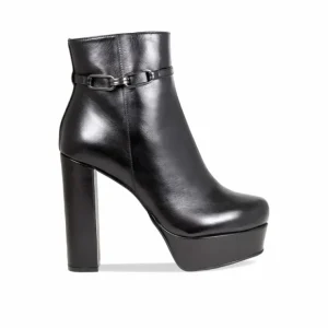 Sole Bliss Rodeo: Black Leather^ Heels | Boots