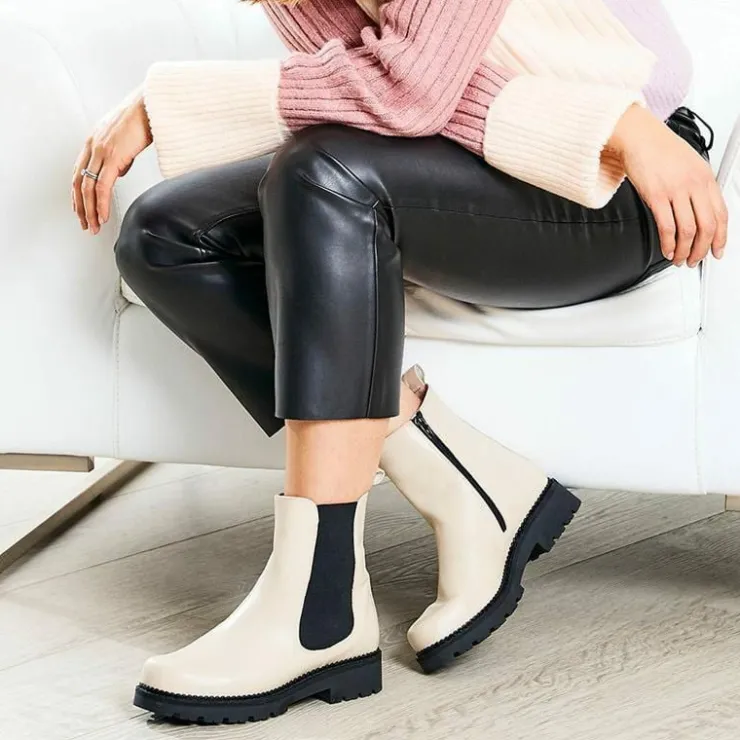 Sole Bliss Roxy: Ivory Leather^ Boots