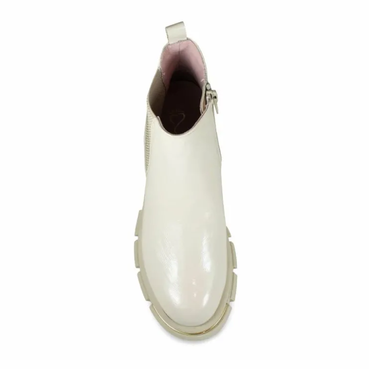 Sole Bliss Runway: Cream Patent Leather^ Boots